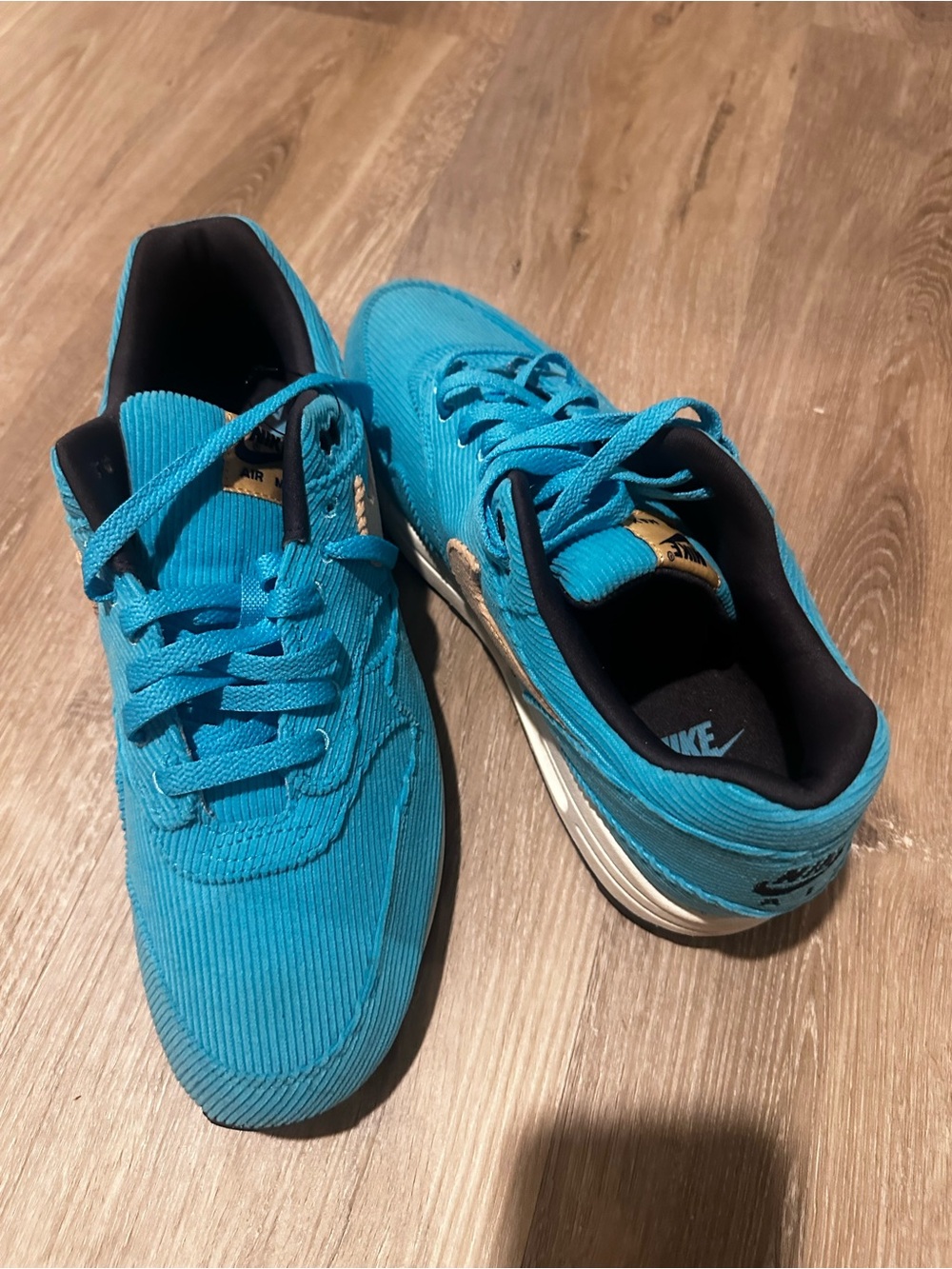 Nike Blue Corduroy Sneakers with Tan Swoosh - Picture 3 of 6